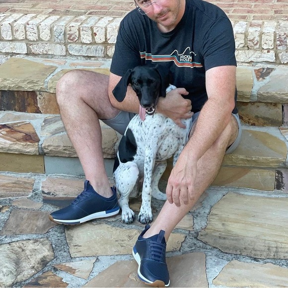 Vionic Trent Sneaker - Picture 4 of 16